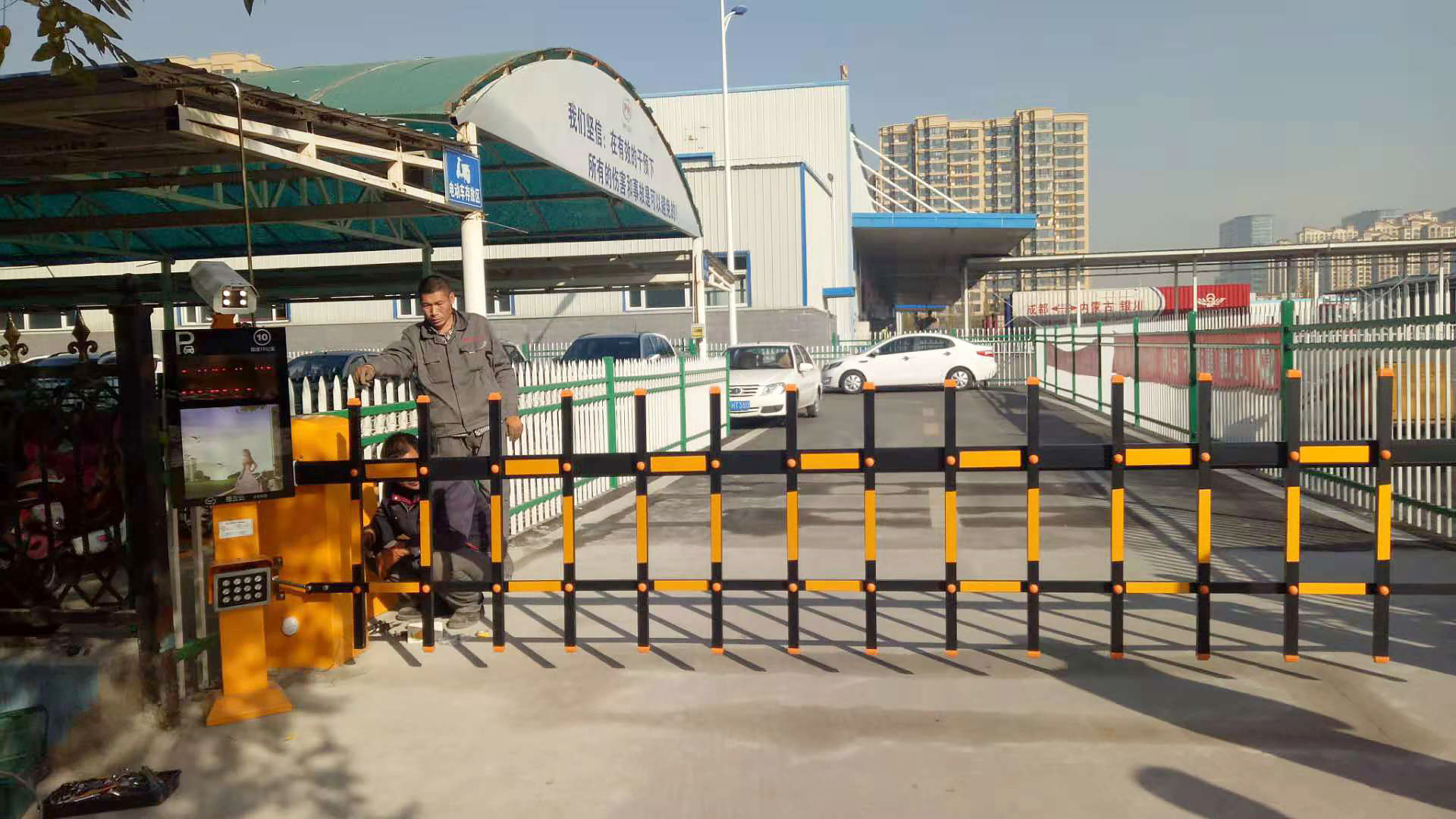 包頭伊利停車場項目