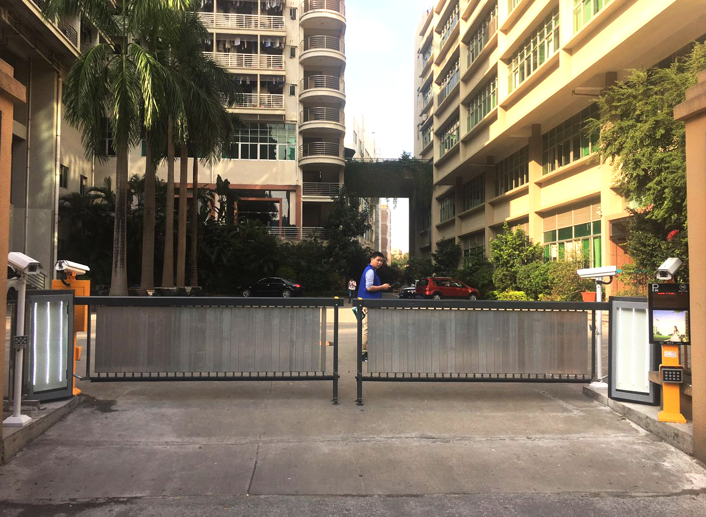 現代牙科（深圳）器材有限公司
