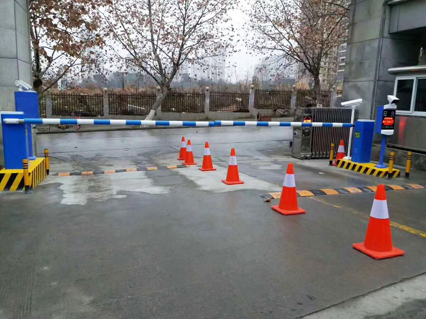 宜春濱江花園